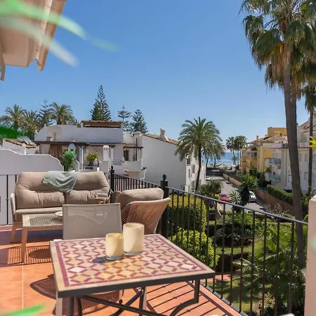 Lägenhet Castiglione Luxury Beachfront Duplex Penthouse *